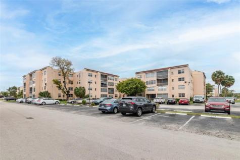 2840 Somerset Drive Lauderdale Lakes FL 33311