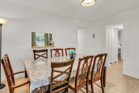 2840 Somerset Drive Lauderdale Lakes FL 33311