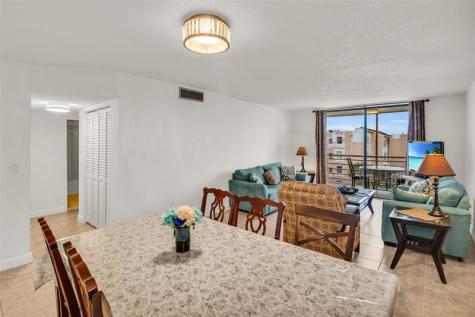 2840 Somerset Drive Lauderdale Lakes FL 33311