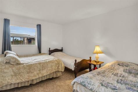 2840 Somerset Drive Lauderdale Lakes FL 33311