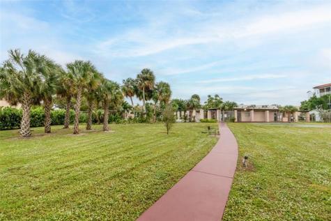 2840 Somerset Drive Lauderdale Lakes FL 33311