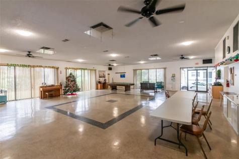 2840 Somerset Drive Lauderdale Lakes FL 33311