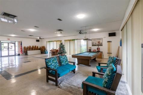 2840 Somerset Drive Lauderdale Lakes FL 33311