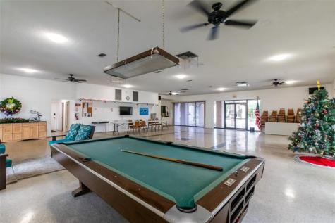 2840 Somerset Drive Lauderdale Lakes FL 33311