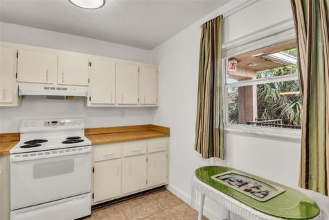 2840 Somerset Drive Lauderdale Lakes FL 33311