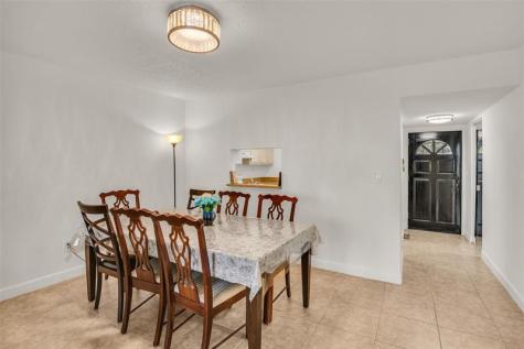 2840 Somerset Drive Lauderdale Lakes FL 33311
