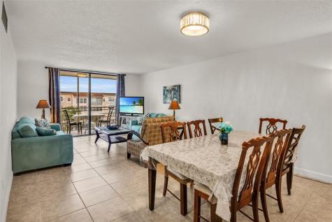 2840 Somerset Drive Lauderdale Lakes FL 33311