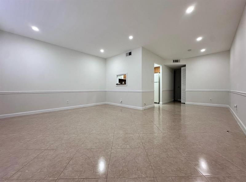 9101 Sunrise Lakes Boulevard Sunrise FL 33322