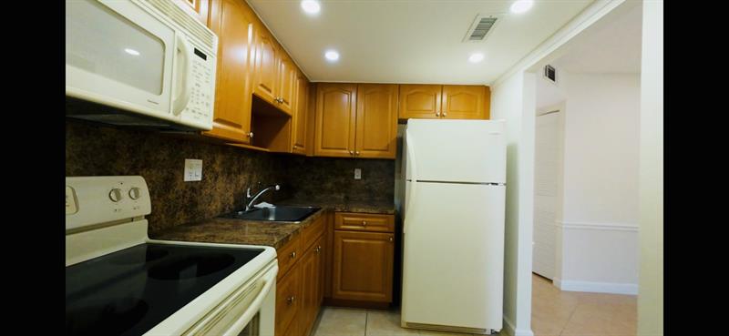 9101 Sunrise Lakes Boulevard Sunrise FL 33322