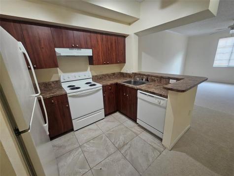 2961 NE 185th Street Miami FL 33180