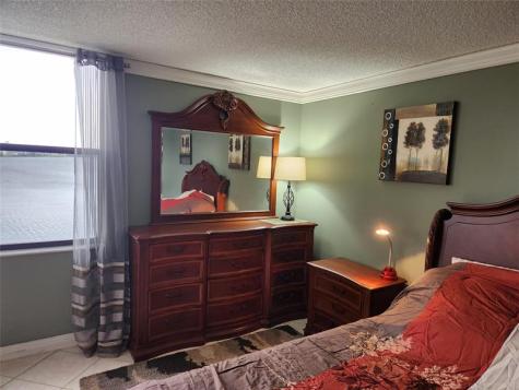 112 Lake Emerald Drive Oakland Park FL 33309