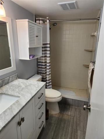 112 Lake Emerald Drive Oakland Park FL 33309