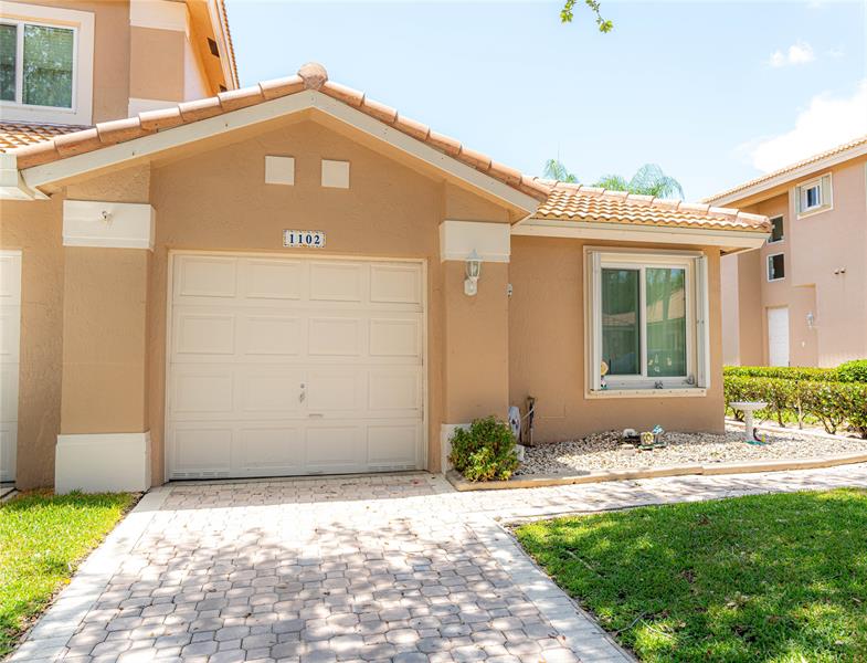 1102 SW 158th Avenue Pembroke Pines FL 33027