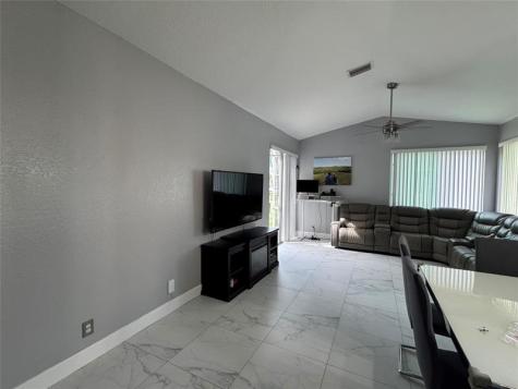 1102 SW 158th Avenue Pembroke Pines FL 33027