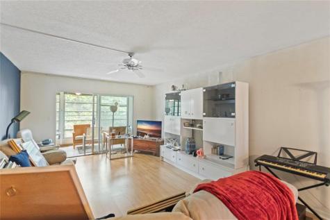 2302 Lucaya Lane Coconut Creek FL 33066