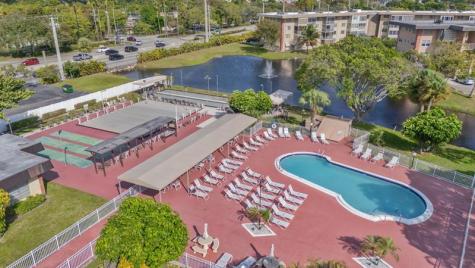 2881 NW 47th Terrace Lauderdale Lakes FL 33313