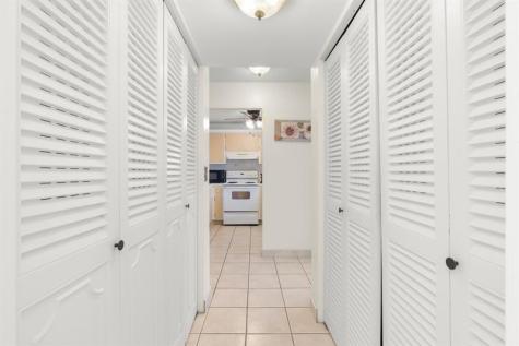 2881 NW 47th Terrace Lauderdale Lakes FL 33313