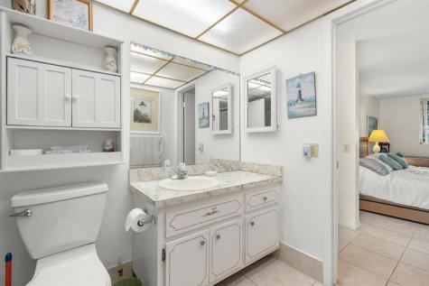 2881 NW 47th Terrace Lauderdale Lakes FL 33313