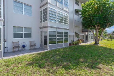 2881 NW 47th Terrace Lauderdale Lakes FL 33313