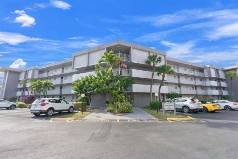 2881 NW 47th Terrace Lauderdale Lakes FL 33313