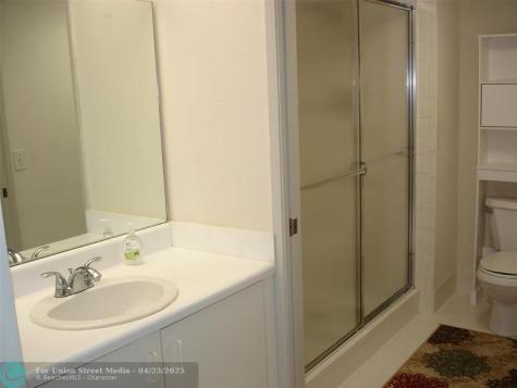 571 SW 142 Avenue Pembroke Pines FL 33027