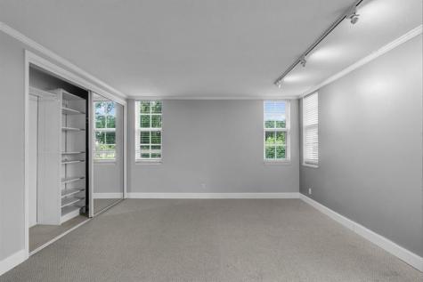 4020 W Palm Aire Drive Pompano Beach FL 33069
