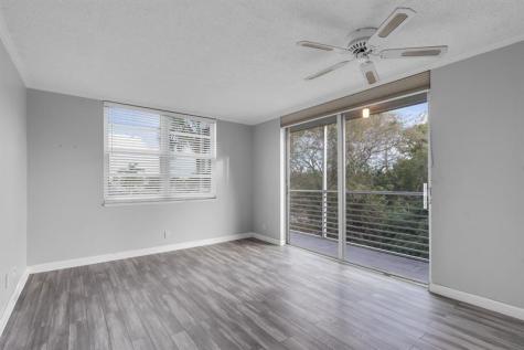 4020 W Palm Aire Drive Pompano Beach FL 33069