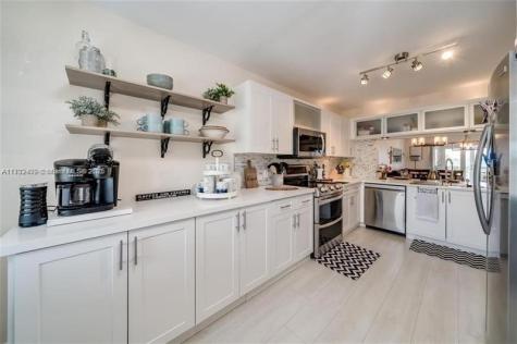 2560 NW 103rd Avenue Sunrise FL 33322