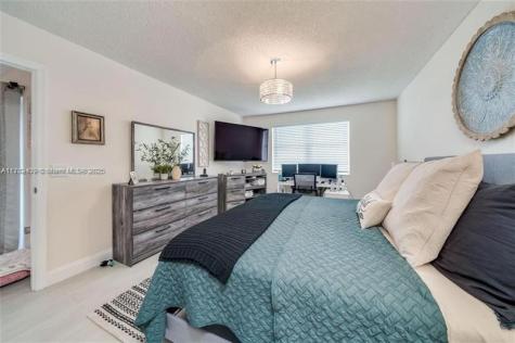 2560 NW 103rd Avenue Sunrise FL 33322