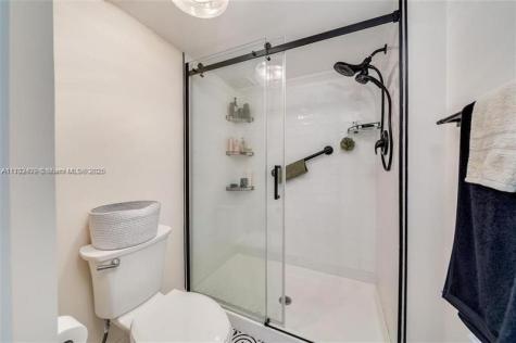 2560 NW 103rd Avenue Sunrise FL 33322