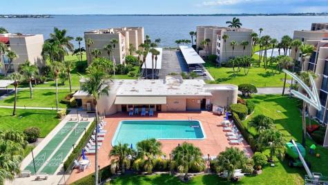 3412 NE Causeway Boulevard Jensen Beach FL 34957