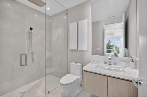 2311 SE 17th Street Fort Lauderdale FL 33316