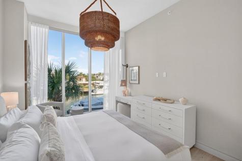 2311 SE 17th Street Fort Lauderdale FL 33316