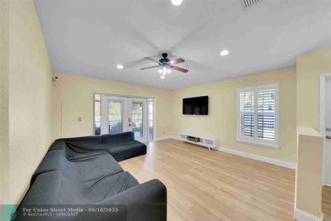 5640 NW 120th Terrace Coral Springs FL 33076