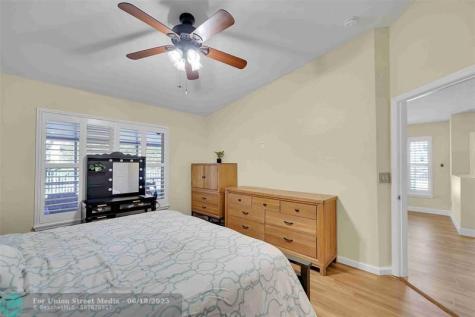 5640 NW 120th Terrace Coral Springs FL 33076