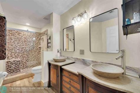 5640 NW 120th Terrace Coral Springs FL 33076