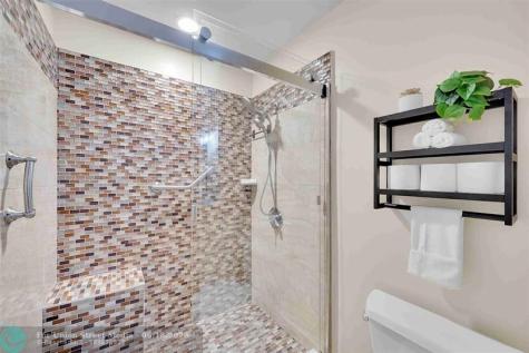 5640 NW 120th Terrace Coral Springs FL 33076