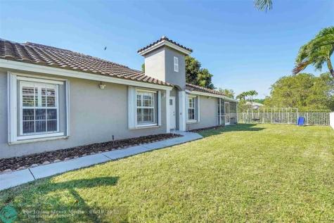 5640 NW 120th Terrace Coral Springs FL 33076