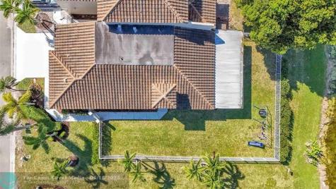 5640 NW 120th Terrace Coral Springs FL 33076