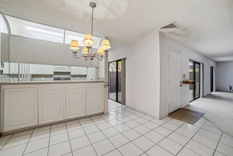 9101 SW 19th Place Davie FL 33324