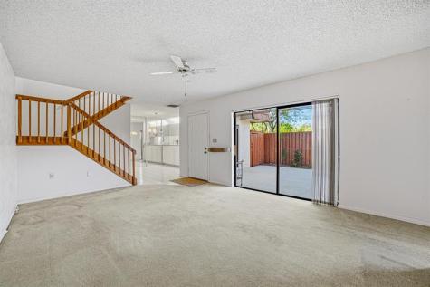 9101 SW 19th Place Davie FL 33324