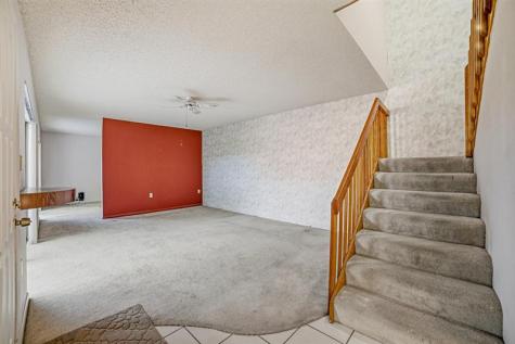 9101 SW 19th Place Davie FL 33324