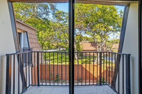 9101 SW 19th Place Davie FL 33324