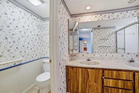 9101 SW 19th Place Davie FL 33324