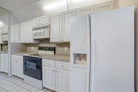 9101 SW 19th Place Davie FL 33324