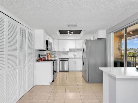 4021 SE 19th Avenue Cape Coral FL 33904