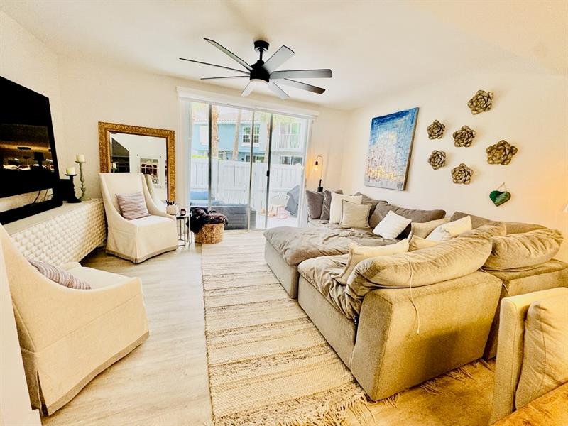 1010 E Jeffery Street Boca Raton FL 33487