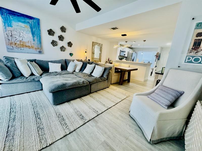 1010 E Jeffery Street Boca Raton FL 33487