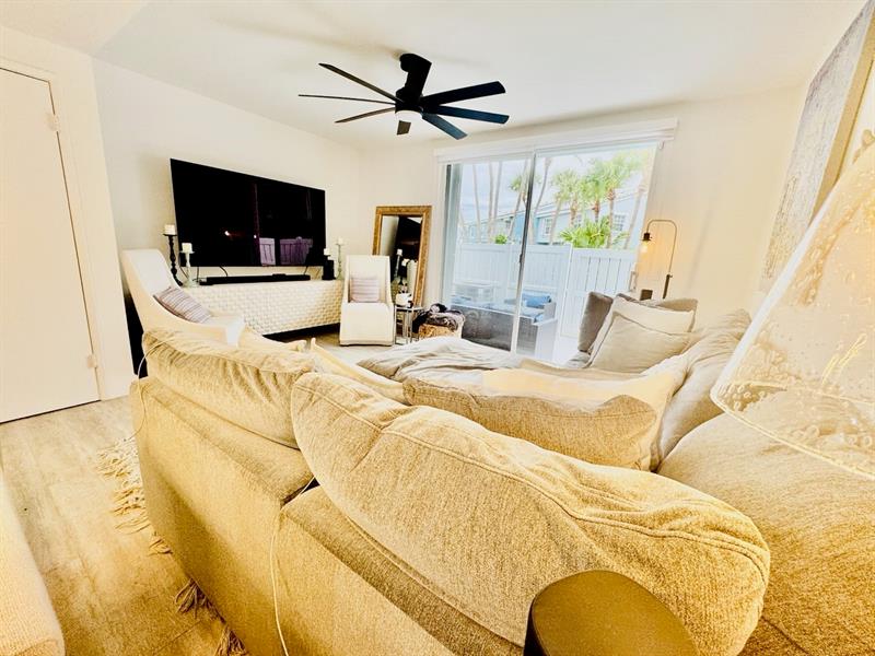 1010 E Jeffery Street Boca Raton FL 33487