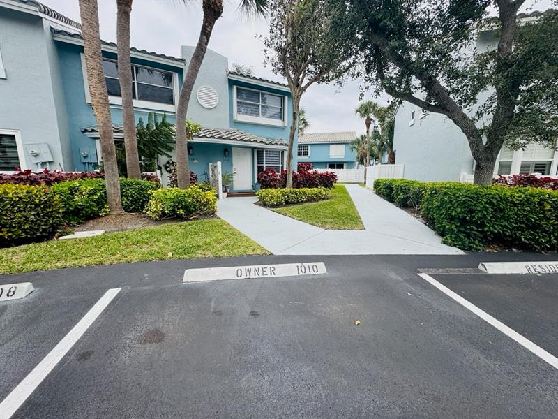 1010 E Jeffery Street Boca Raton FL 33487